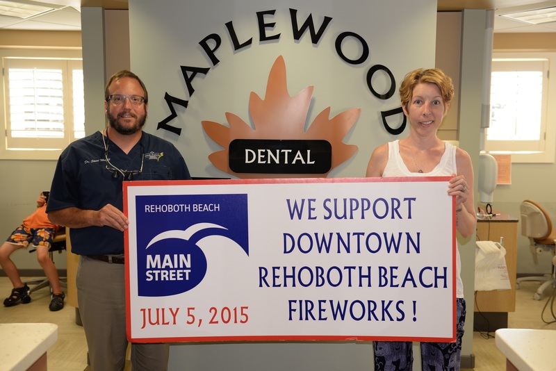 Maplewood Dental Associates Donates 1,000 to Rehoboth Beach Fireworks
